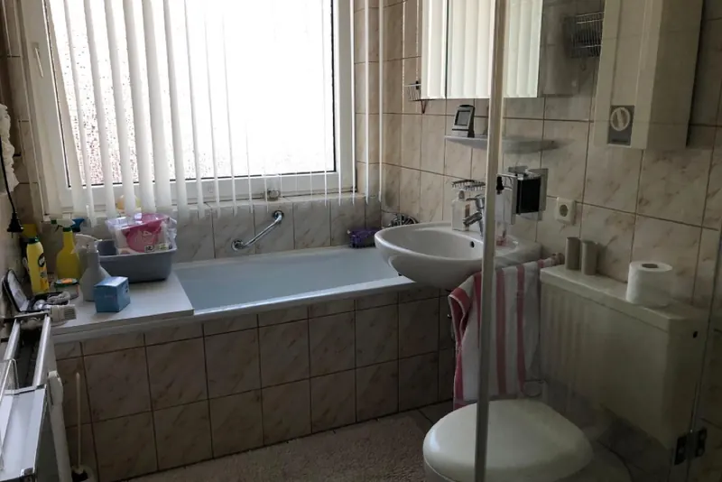 Badezimmer, vor der Renovierung